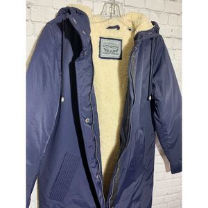 levi's women's bunny sherpa lined hooded coaches parka jacket